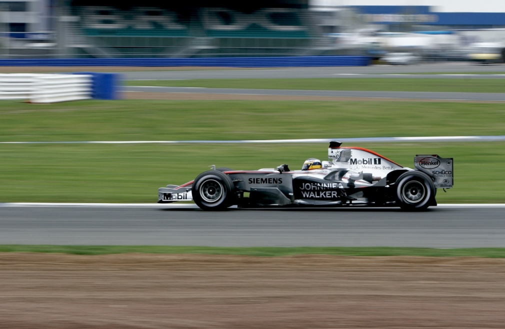 The McLaren had a strong start to the V8 Era in F1, and was considered one of the best liveries ever in the sport
