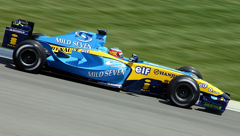 Fernando Alonso driving a Renault at the 2005 San Marino Grand Prix