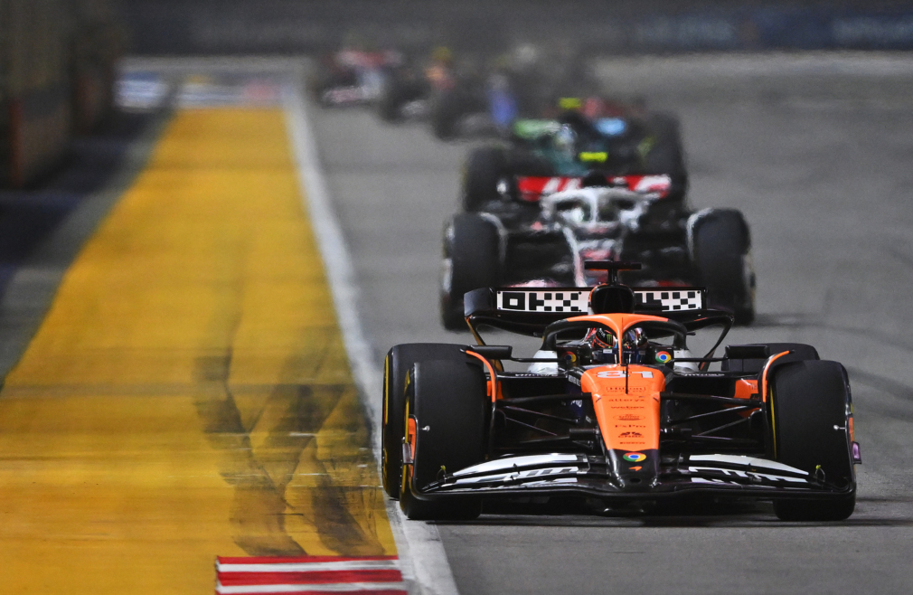 Oscar Piastri driving the McLaren in the Singapore Grand Prix