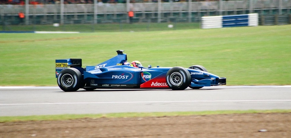 Prost AP04 powered by an Acer engine struggled to score points