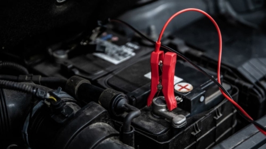 5 Warning Signs Your Car Battery Is Dying (and What to Do Next)
